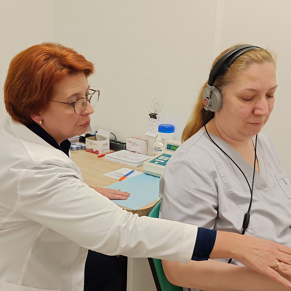 От педагога до диджея: ЛОР-врач рассказала о важности профосмотров для каждого